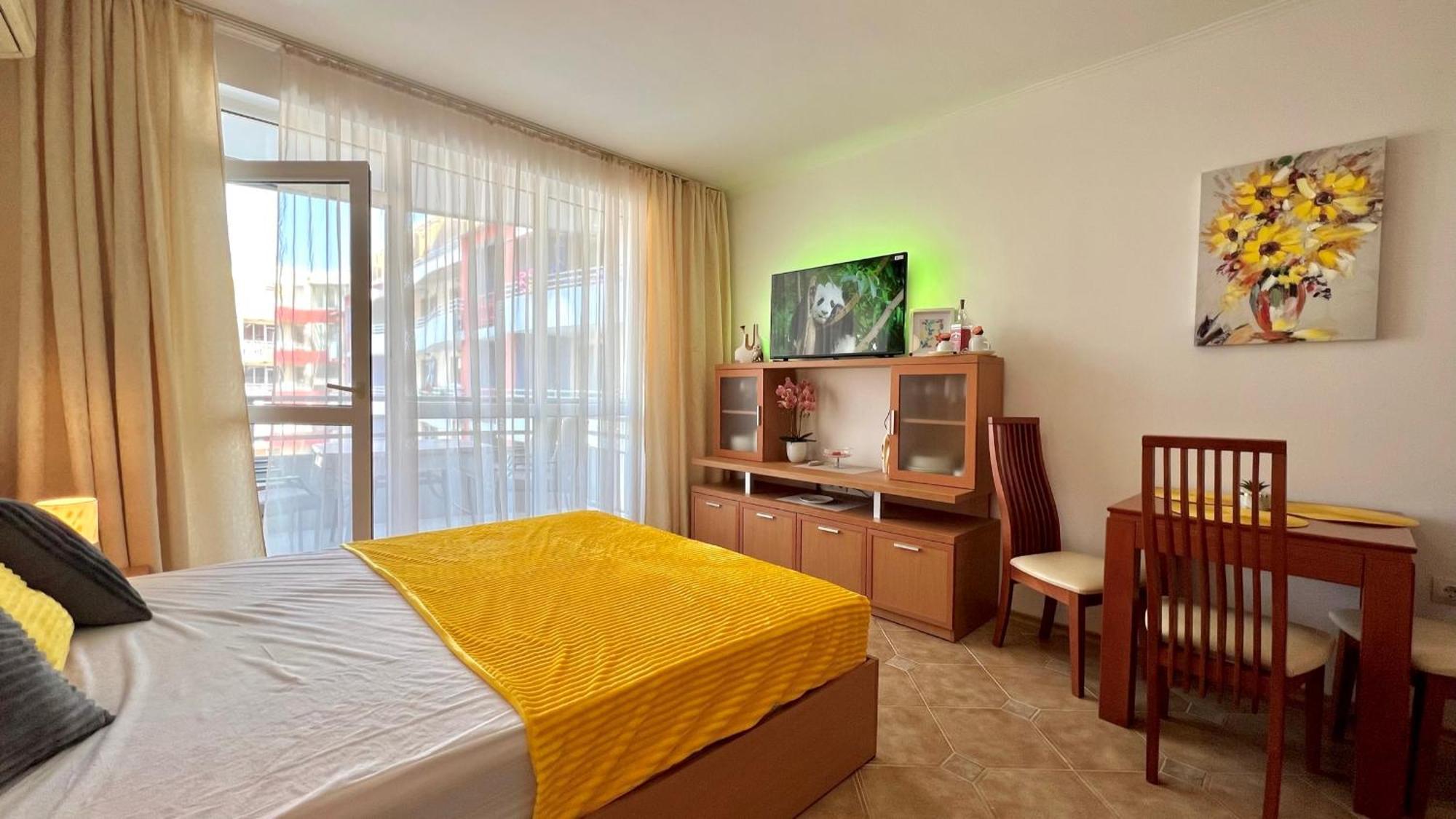 Bratanov Central Plaza Apartments Napospart Kültér fotó